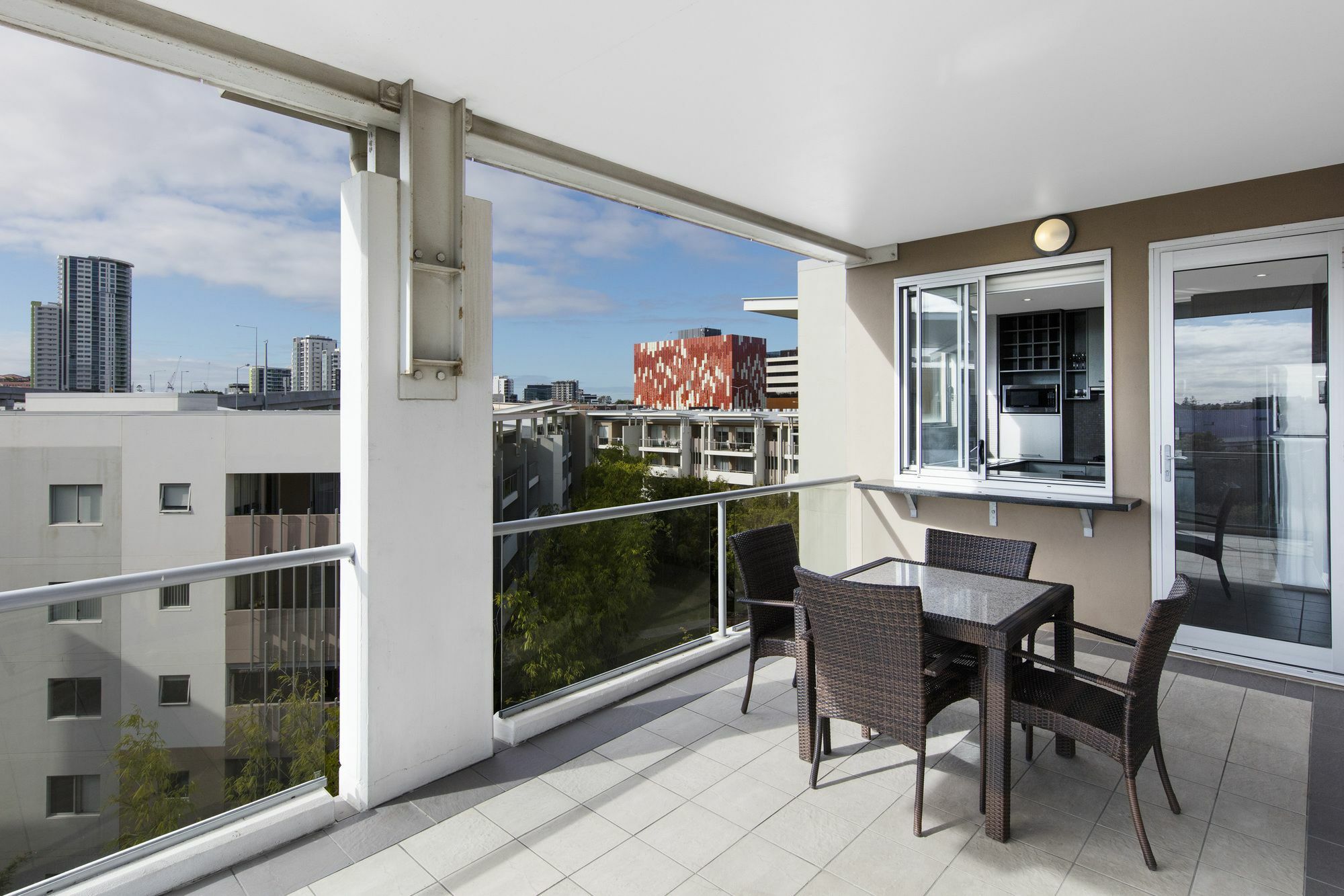 Oaks Brisbane Mews Suites Kültér fotó